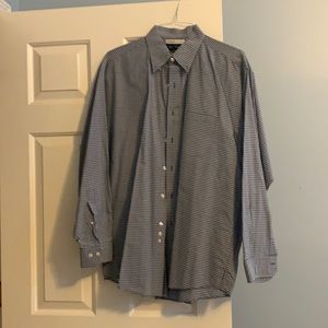A bundle of 4 brooks brothers dress shirts